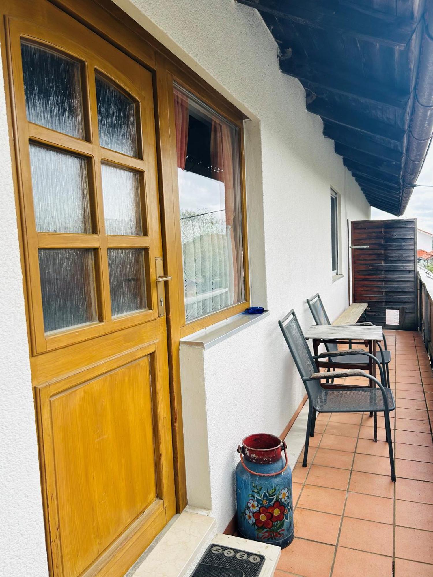 Pension Zum Krug, Messe Muenchen Hergolding 部屋 写真